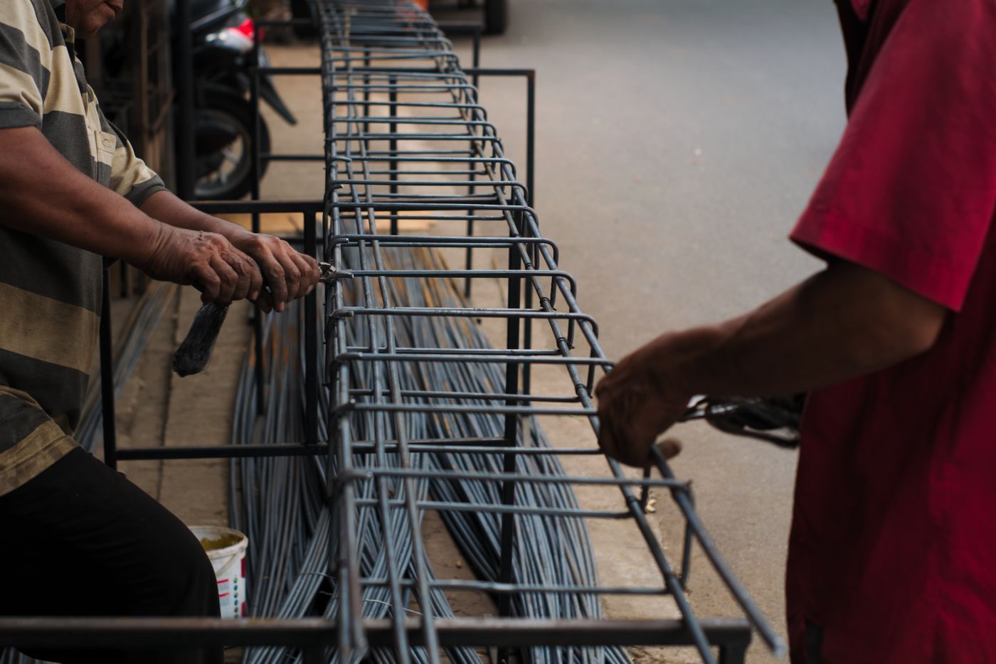 Steel reinforcement being handled at the yard